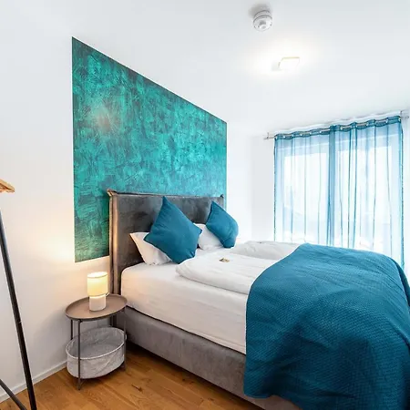 Lit Living: Luxus - Box Spring - Parking - Terrace Apartment Ludwigshafen am Rhein