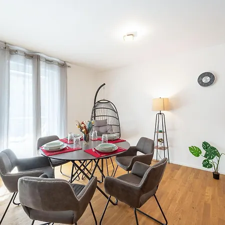 Lit Living: Luxus - Box Spring - Parking - Terrace Ludwigshafen am Rhein
