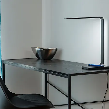 Lit Living: Luxus - Box Spring - Parking - Terrace شقة