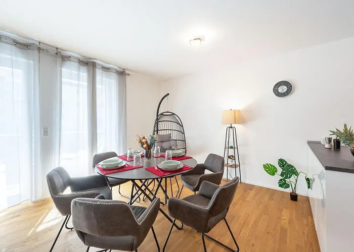 Lit Living: Luxus - Box Spring - Parking - Terrace Ludwigshafen